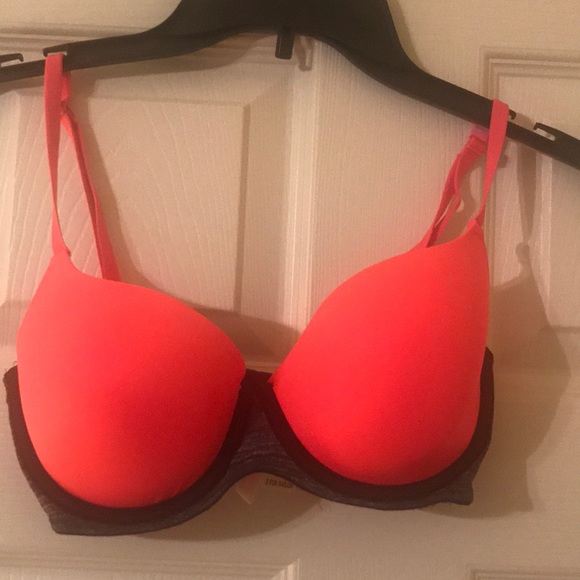 PINK Victoria's Secret Other - Bra